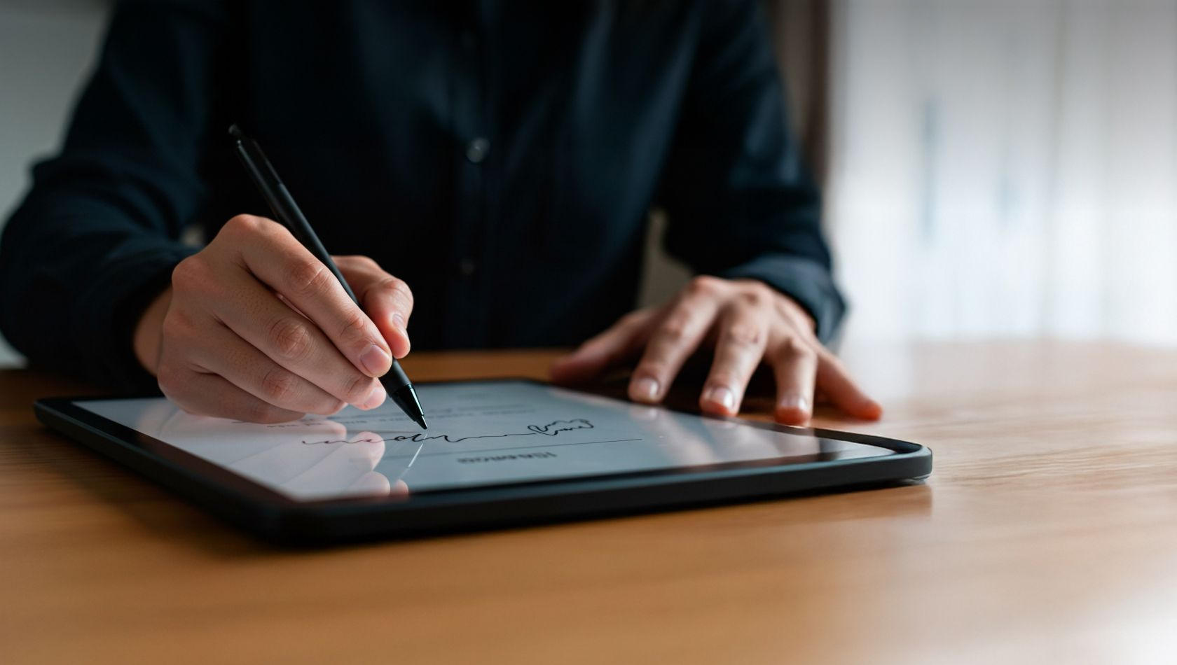 La solution complète qui permet d’automatiser la rédaction de vos documents juridiques et de gagner en réactivité grâce à la signature électronique