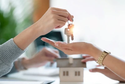 Le nombre de biens à vendre explose sur le marché, quel impact pour les acheteurs ?