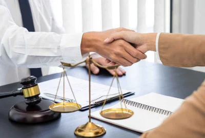 Comprendre le cadre juridique en immobilier