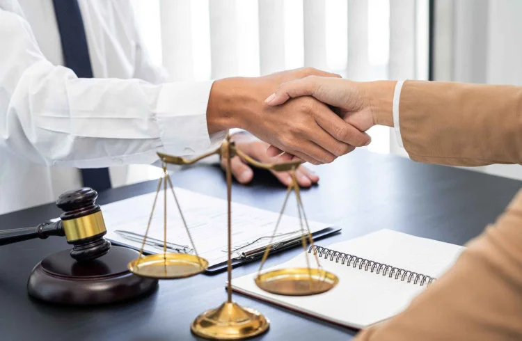 Comprendre le cadre juridique en immobilier