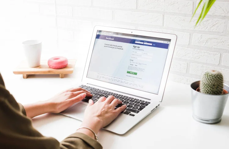 Facebook et les agents immobiliers